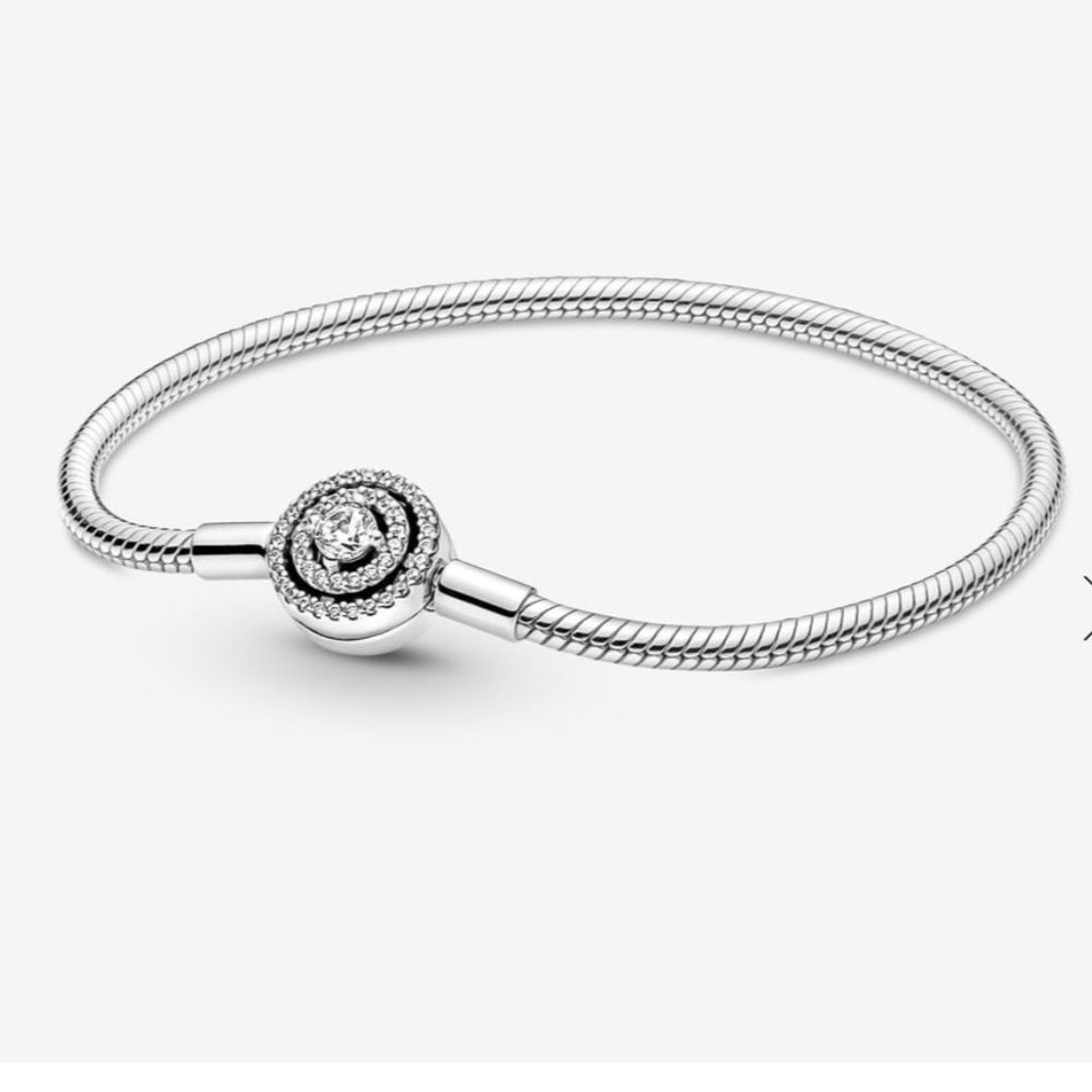 Pandora Moments Halo Snake Chain Bracelet - worn once